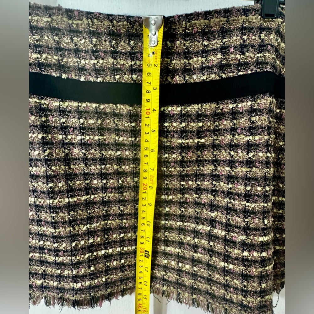 Tweed Fringe Mini Skirt - Picture 4 of 4